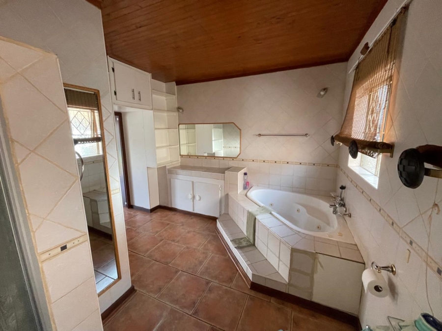 4 Bedroom Property for Sale in Riebeeckstad Free State